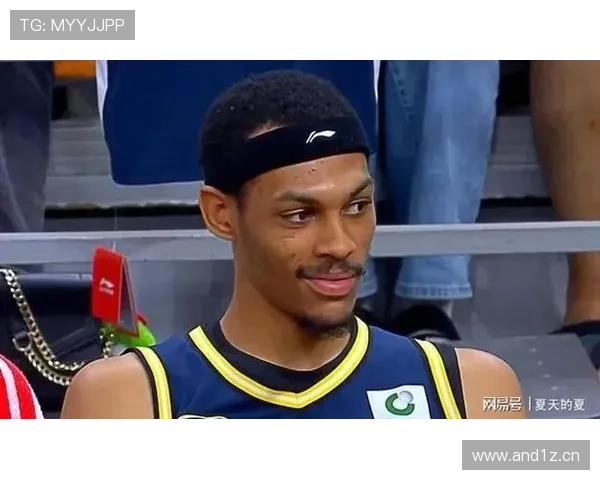 威尔斯30分领衔球队取胜精彩